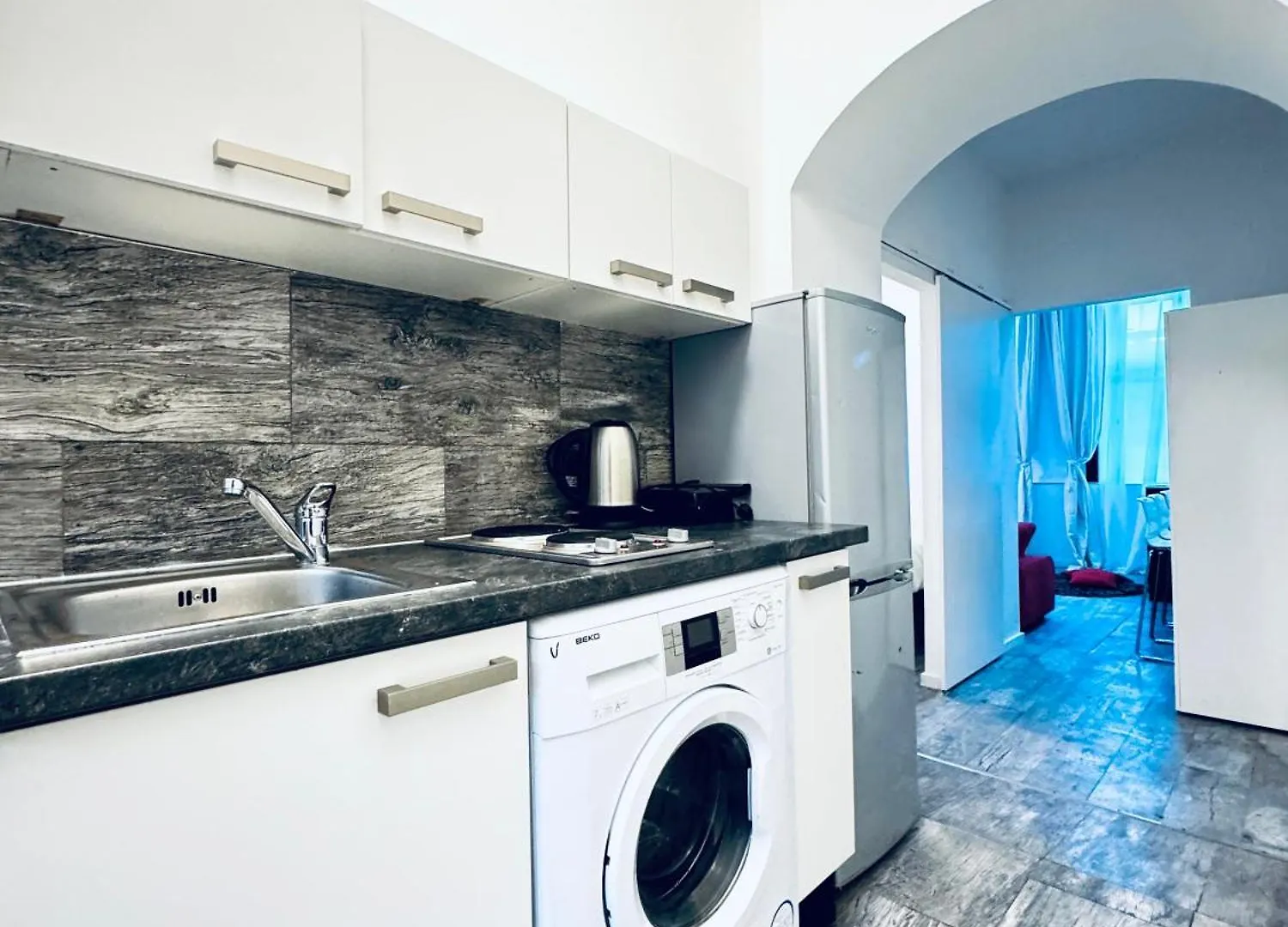 Lovely Stay 2Br Apt Next To Akh Vienna 0*,  Austria