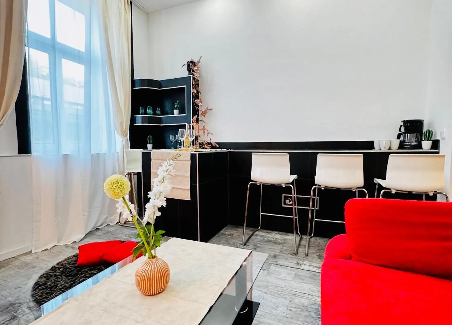 Lovely Stay 2Br Apt Next To Akh Vienna 0*,  Austria