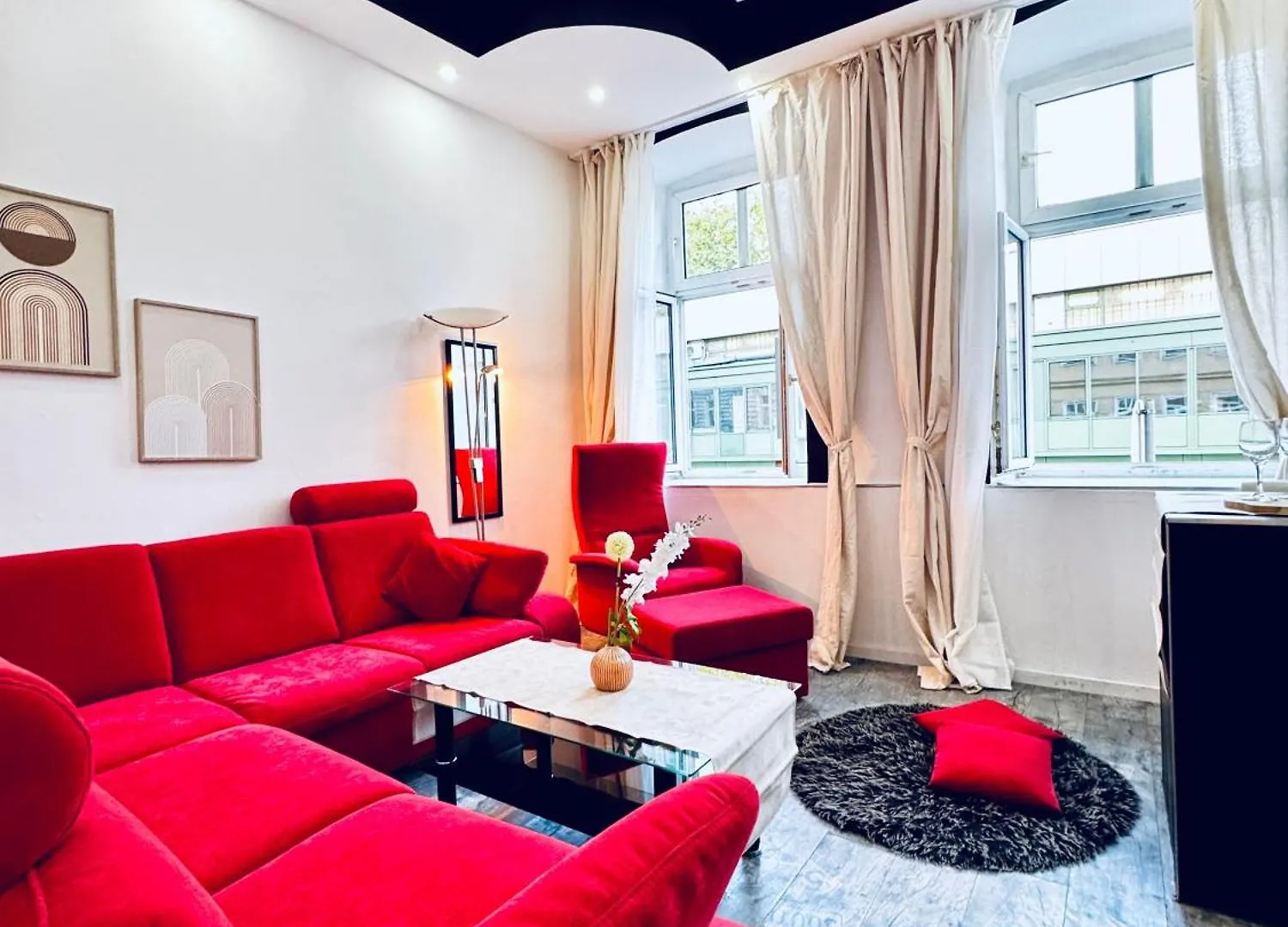 Apartment Lovely Stay 2Br Apt Next To Akh Vienna
