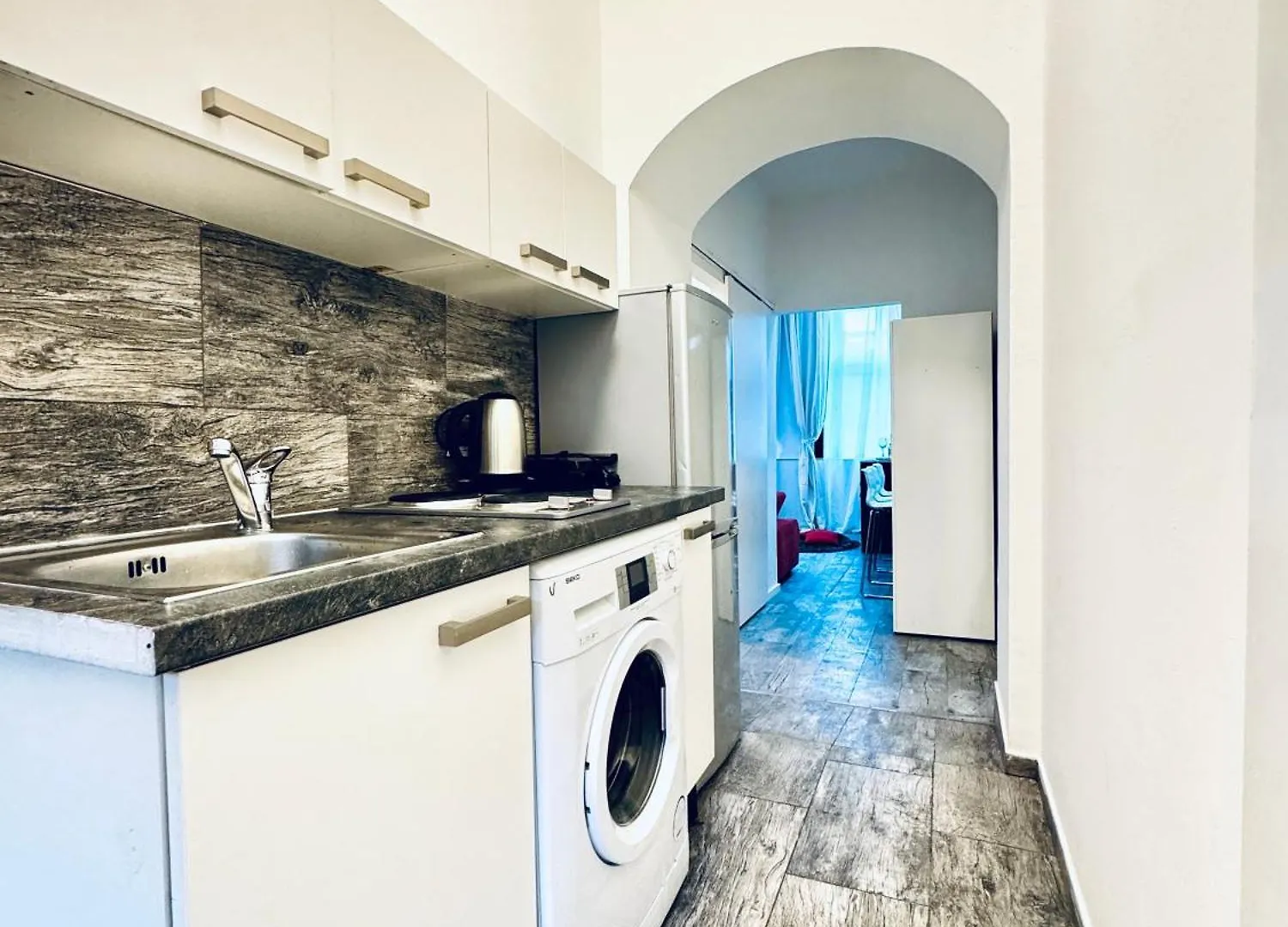 Apartment Lovely Stay 2Br Apt Next To Akh Vienna Austria