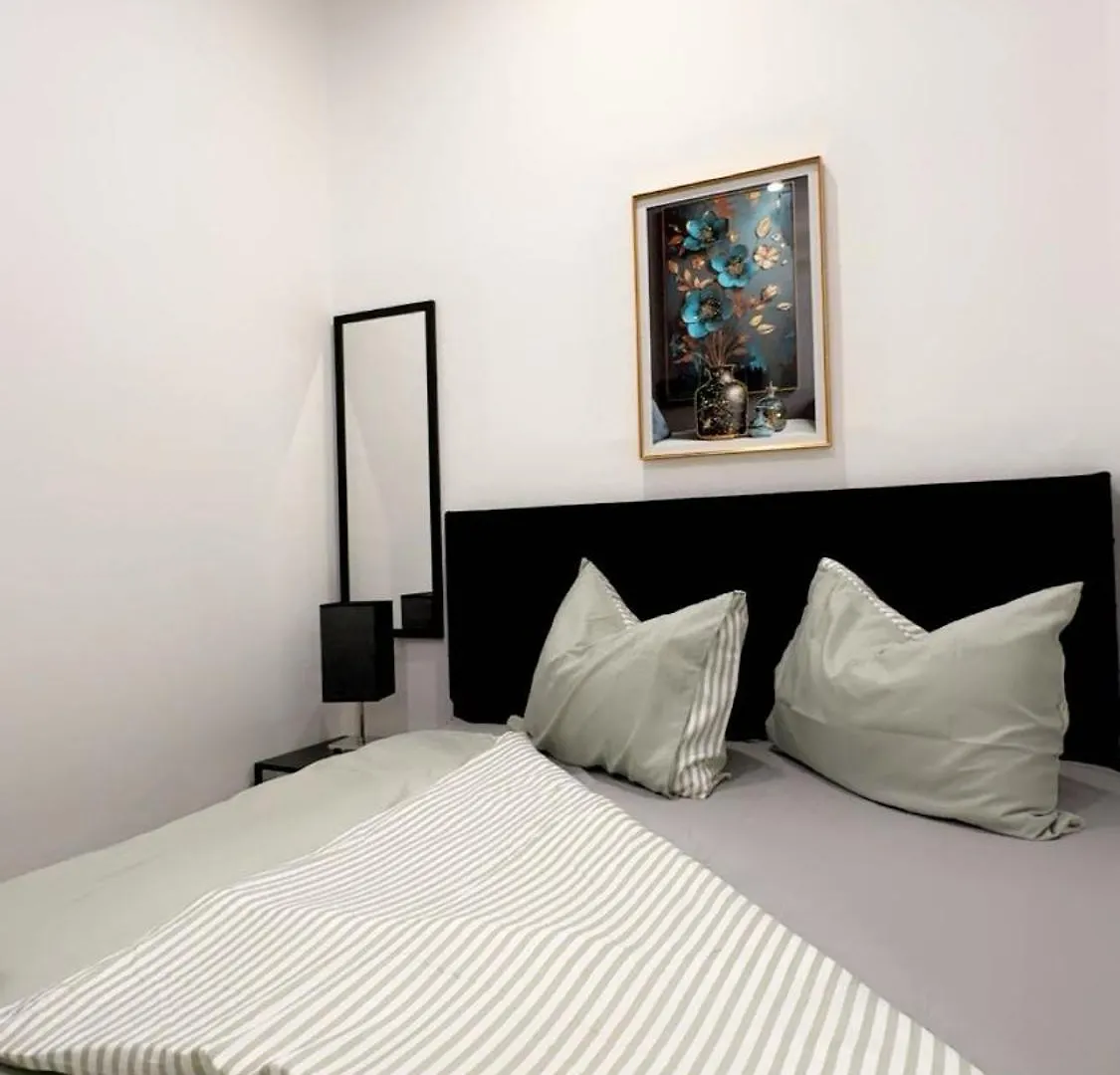 Lovely Stay 2Br Apt Next To Akh Vienna Austria